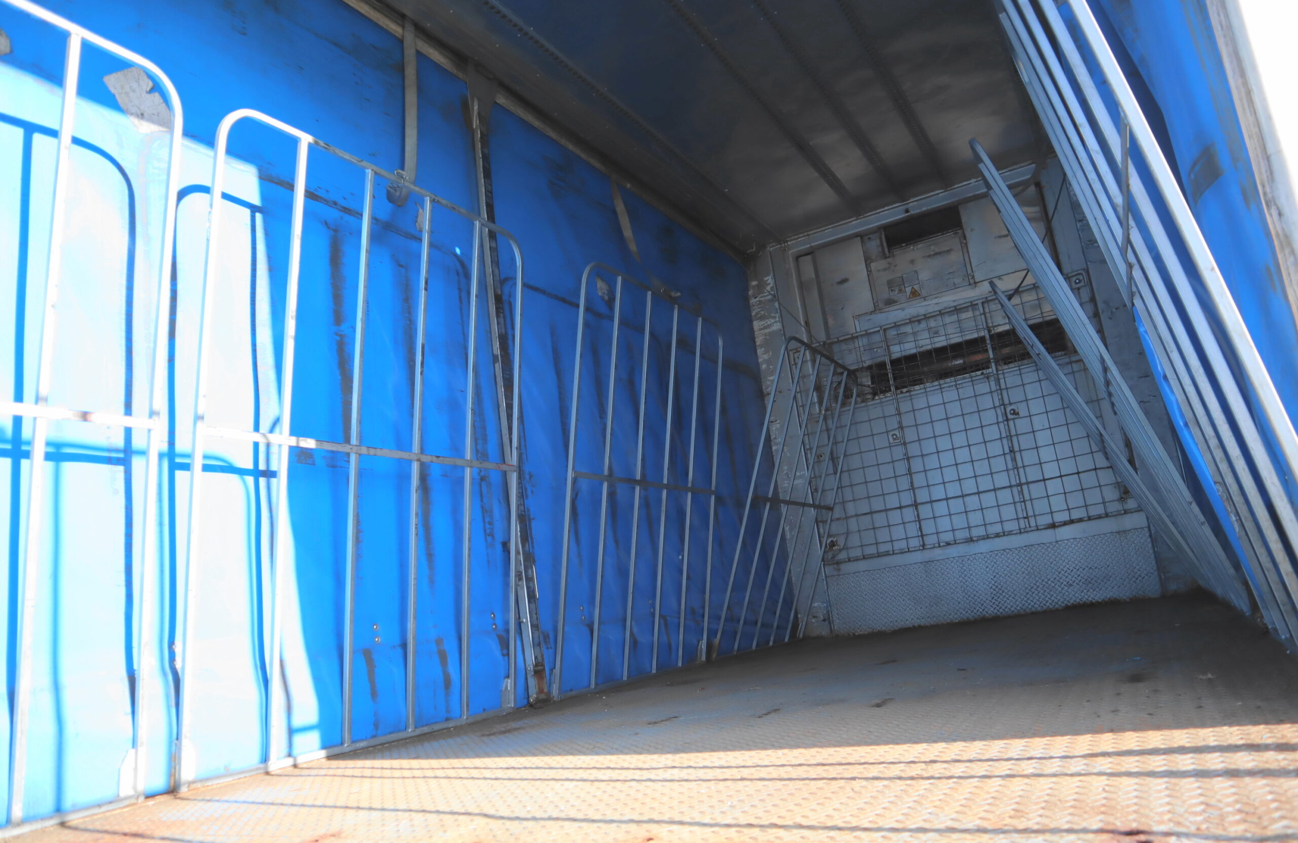 2013 BARKER 10Plt REFRIGERATED A-TRAILER image 8